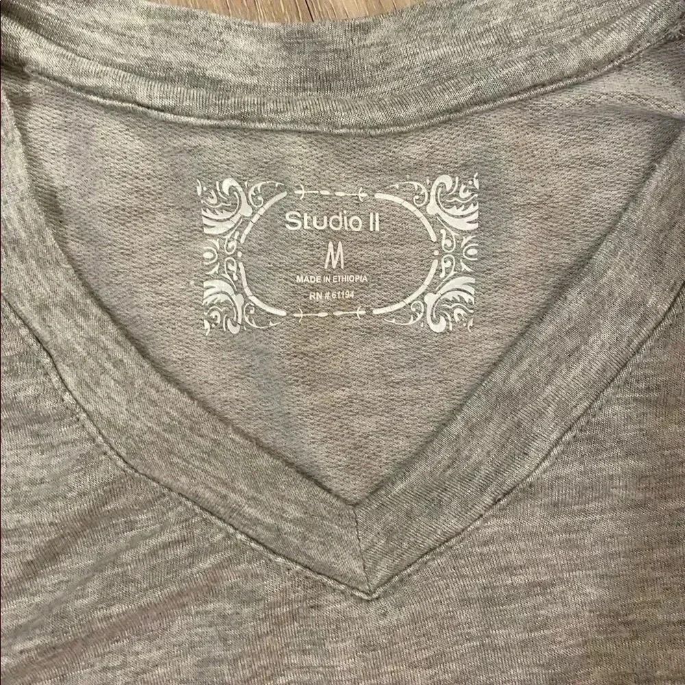 BUNDLE Workout top and bottom - Picture 3 of 7